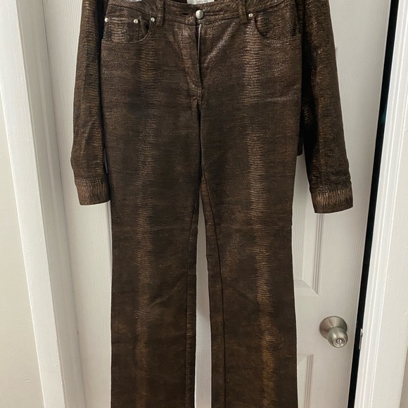 Clips faux snake skin jacket and pants - Picture 4 of 7